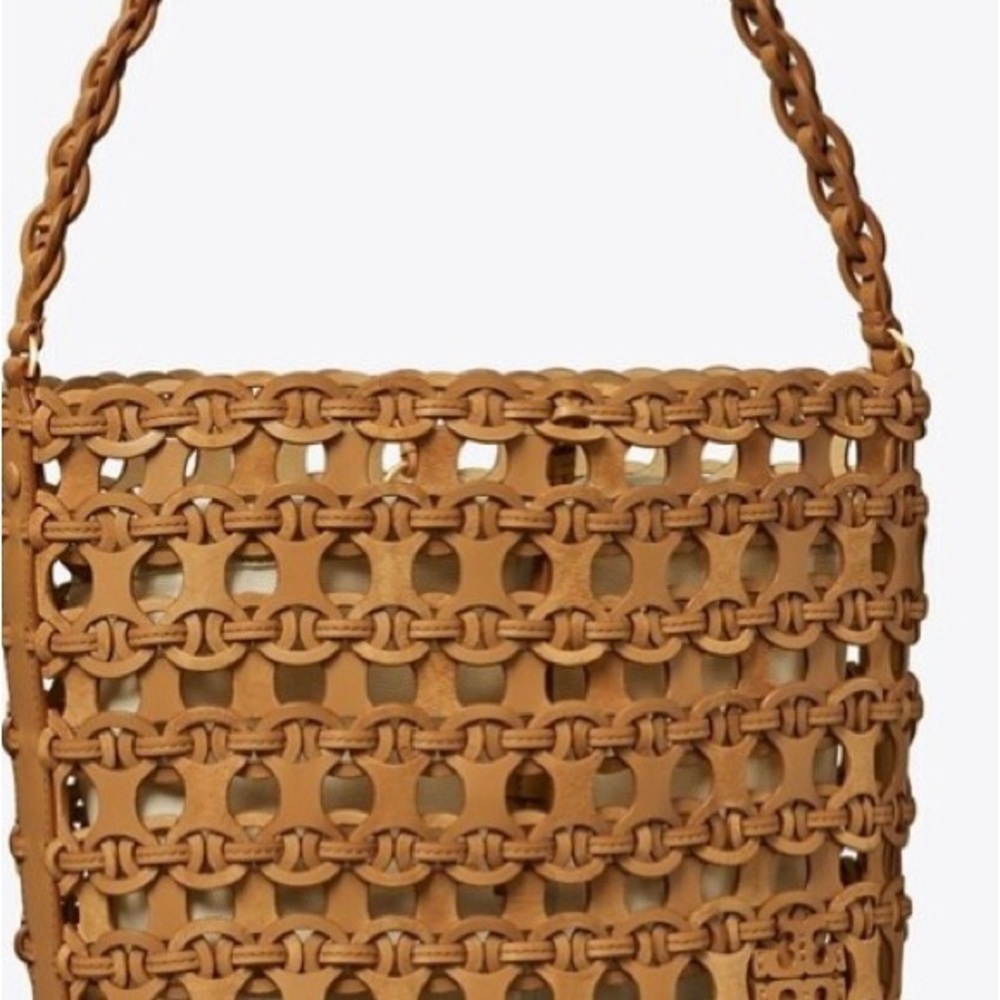 Tory Burch Mcgraw DieCut Large Bucket Bag Gem